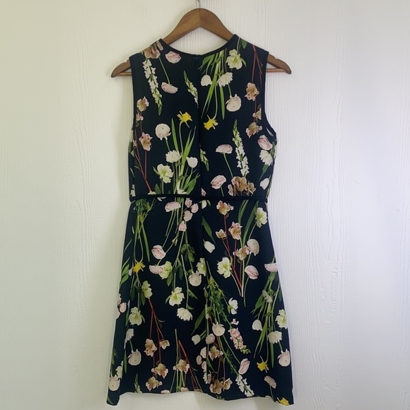 Victoria Beckham - Black Pressed Flower Dress Made For Target Size Small - Picture 7 of 11